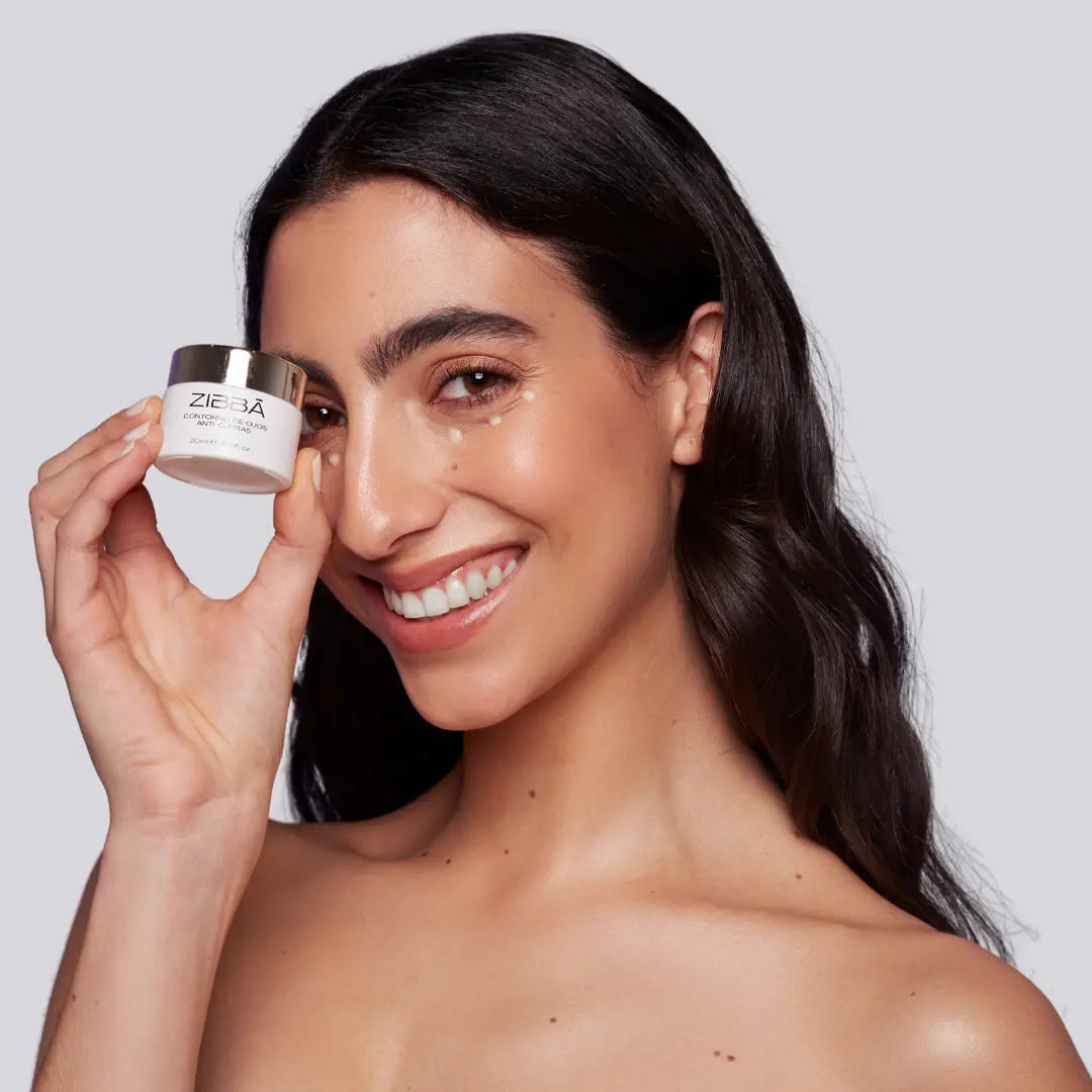 Contorno De Ojos Anti-Ojeras